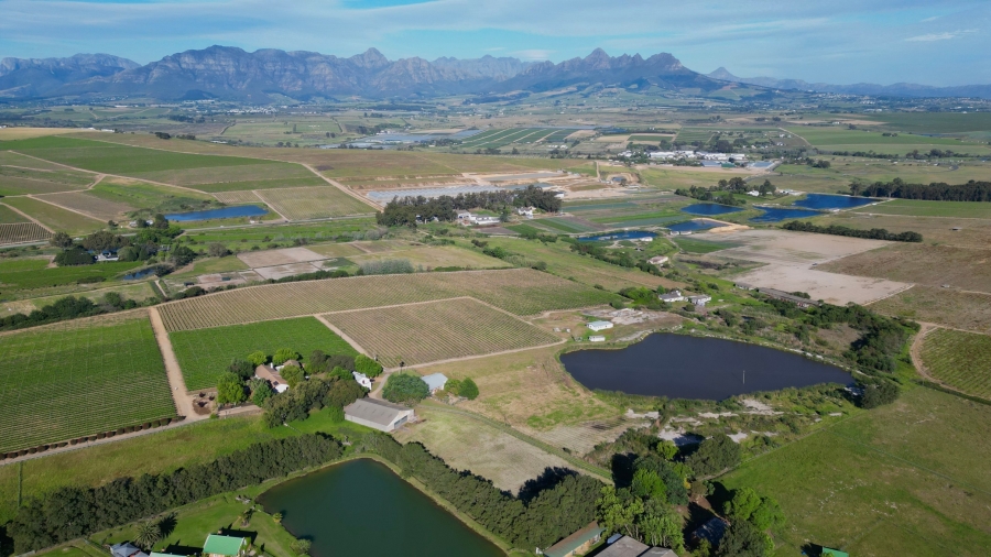 Commercial Property for Sale in Stellenbosch Farms Western Cape